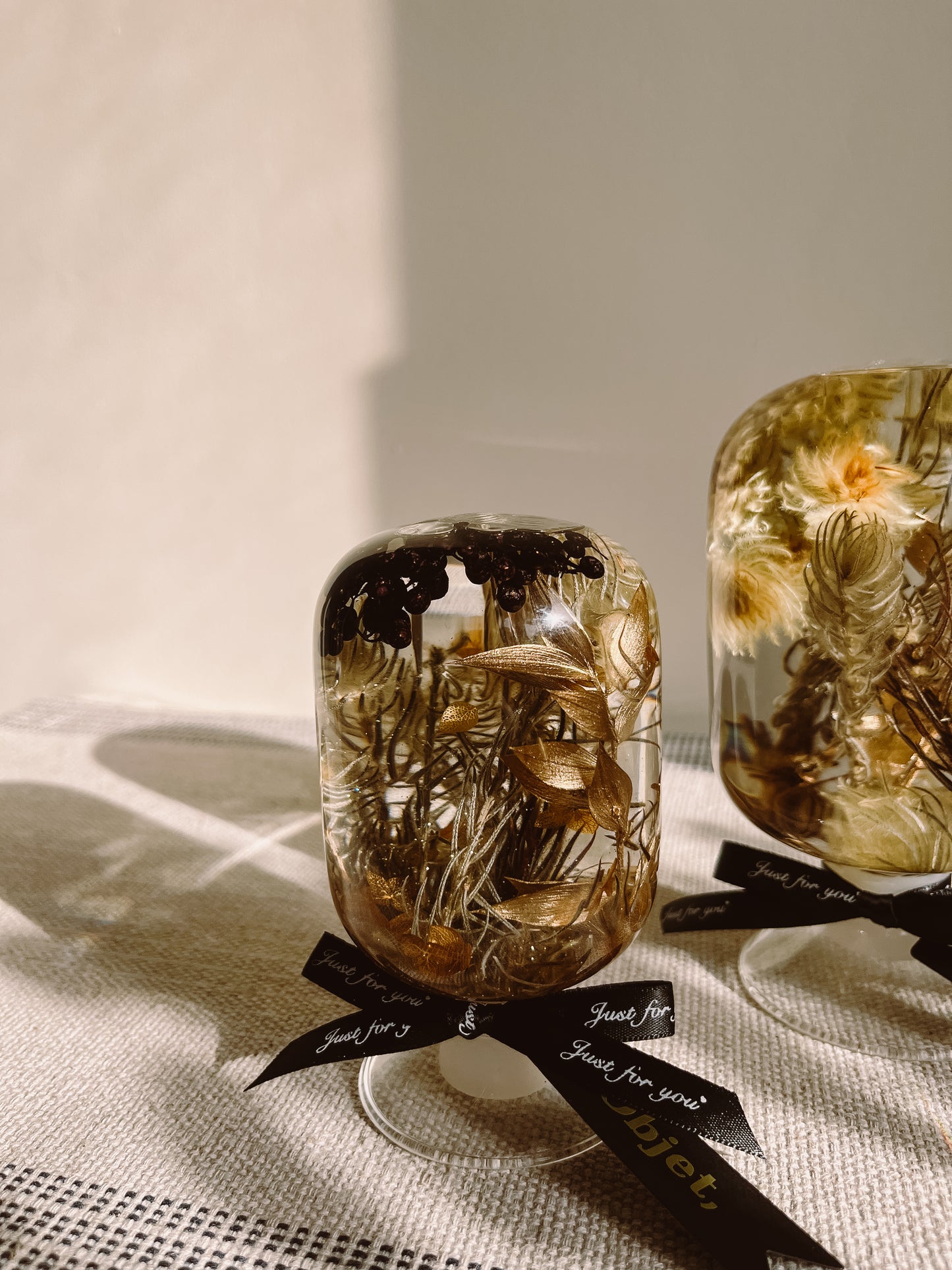 LED Light Crystal Ball #12 - Golden Phylica
