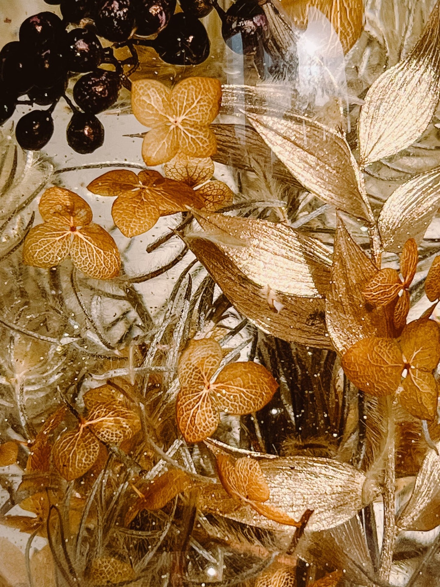 LED Light Crystal Ball #12 - Golden Phylica