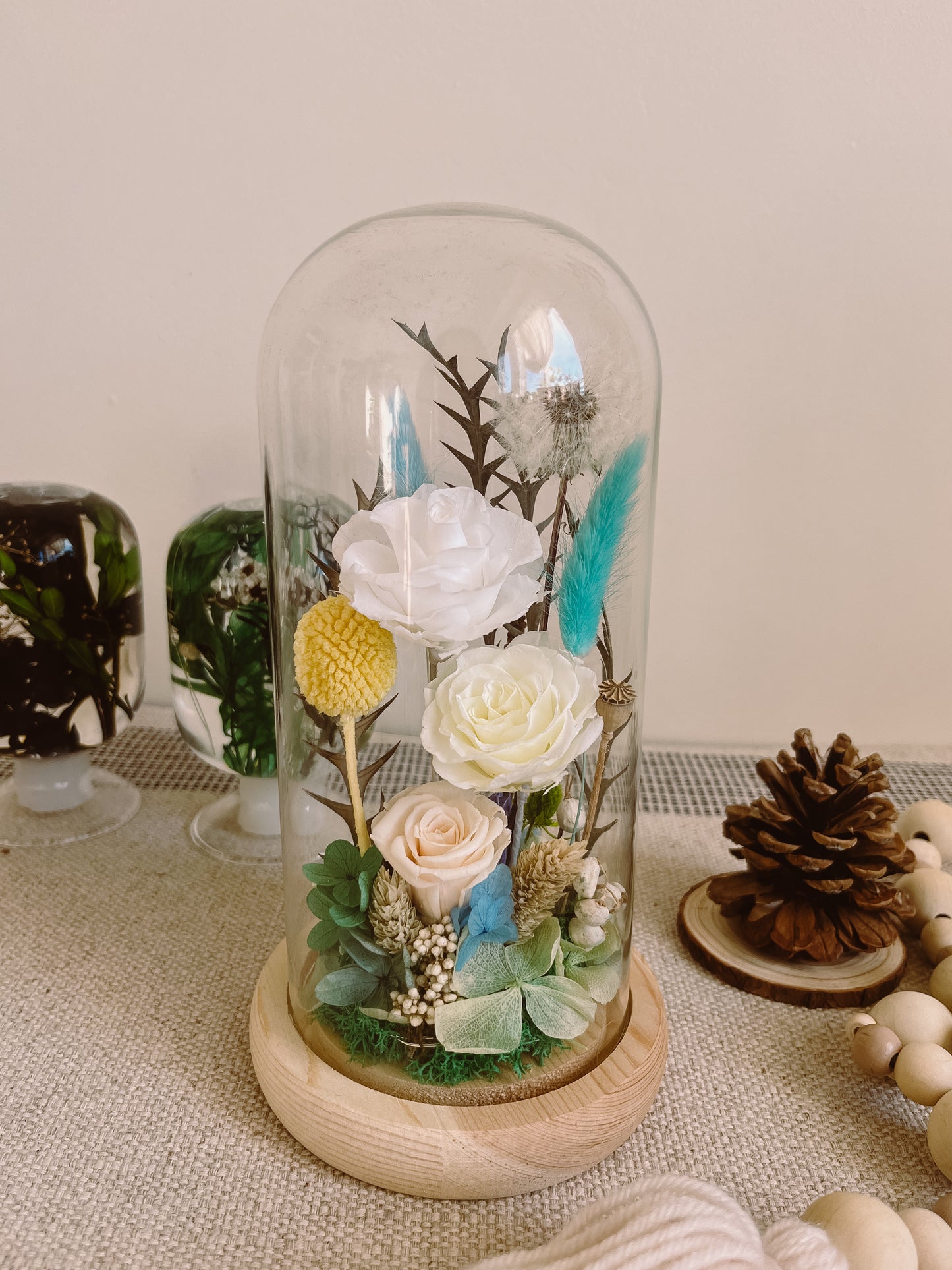 Forever flower Glass Dome #16 - Peter Pan's Meadow (LED Base)