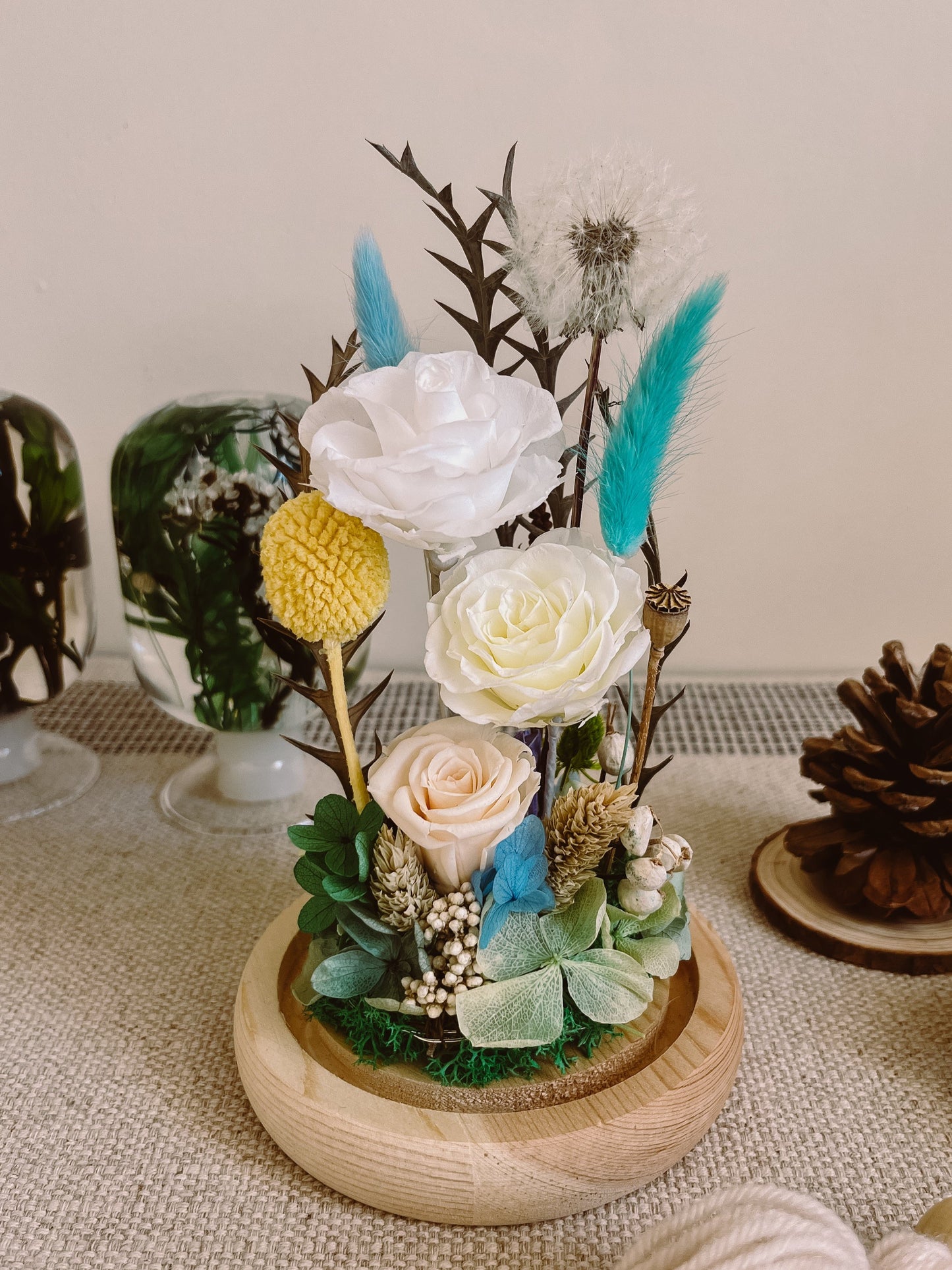 Forever flower Glass Dome #16 - Peter Pan's Meadow (LED Base)