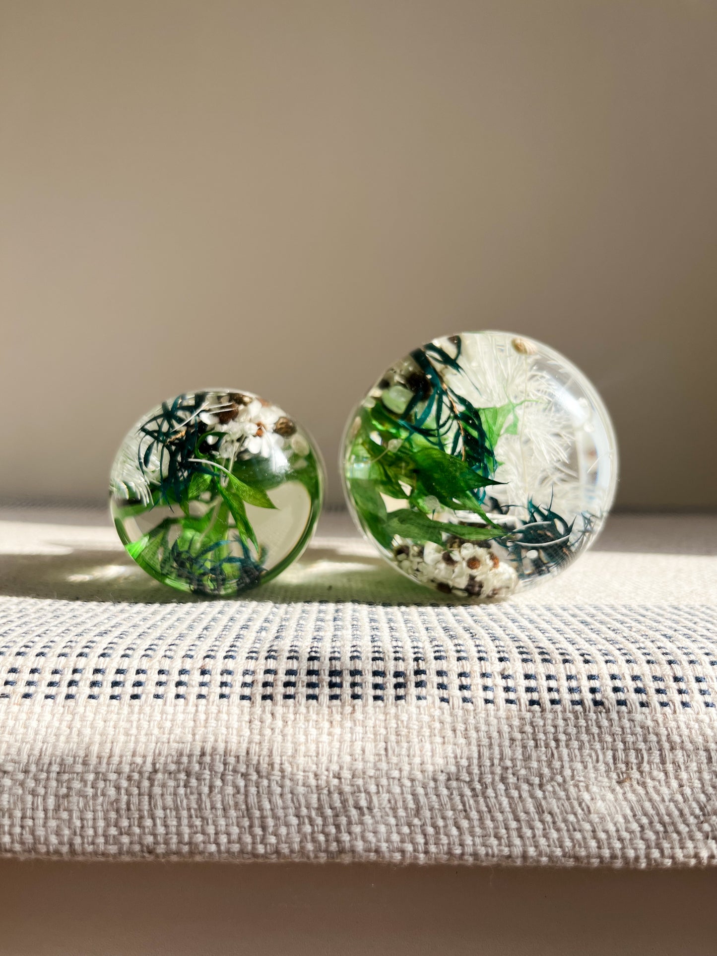 LED Plant Lamp Crystal Ball #2 - Forest Glow