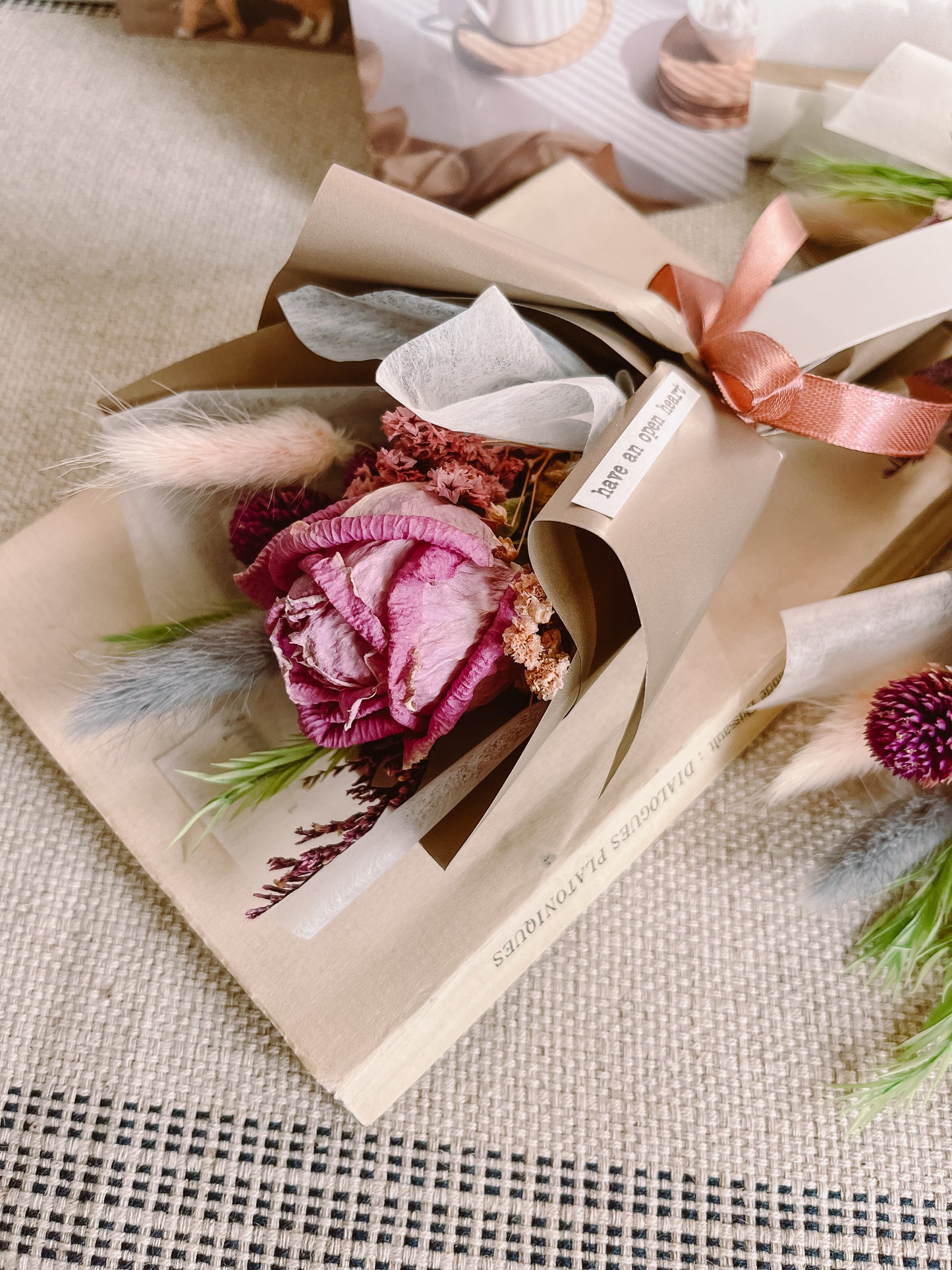 Dried rose mini bouquet