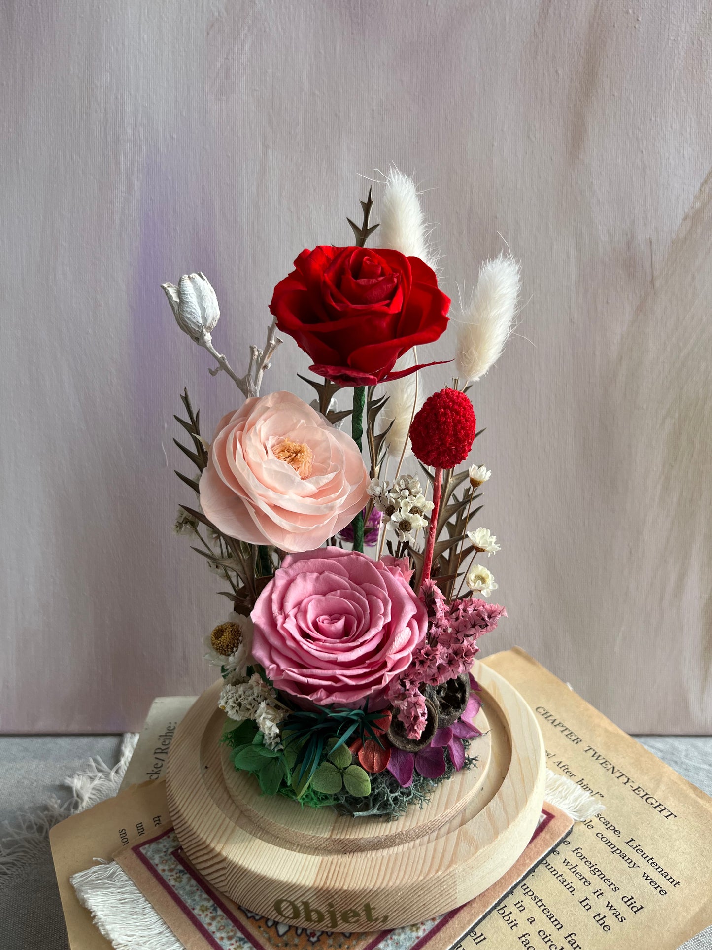 Forever roses Glass Dome #5 - Rosy Ranunculus