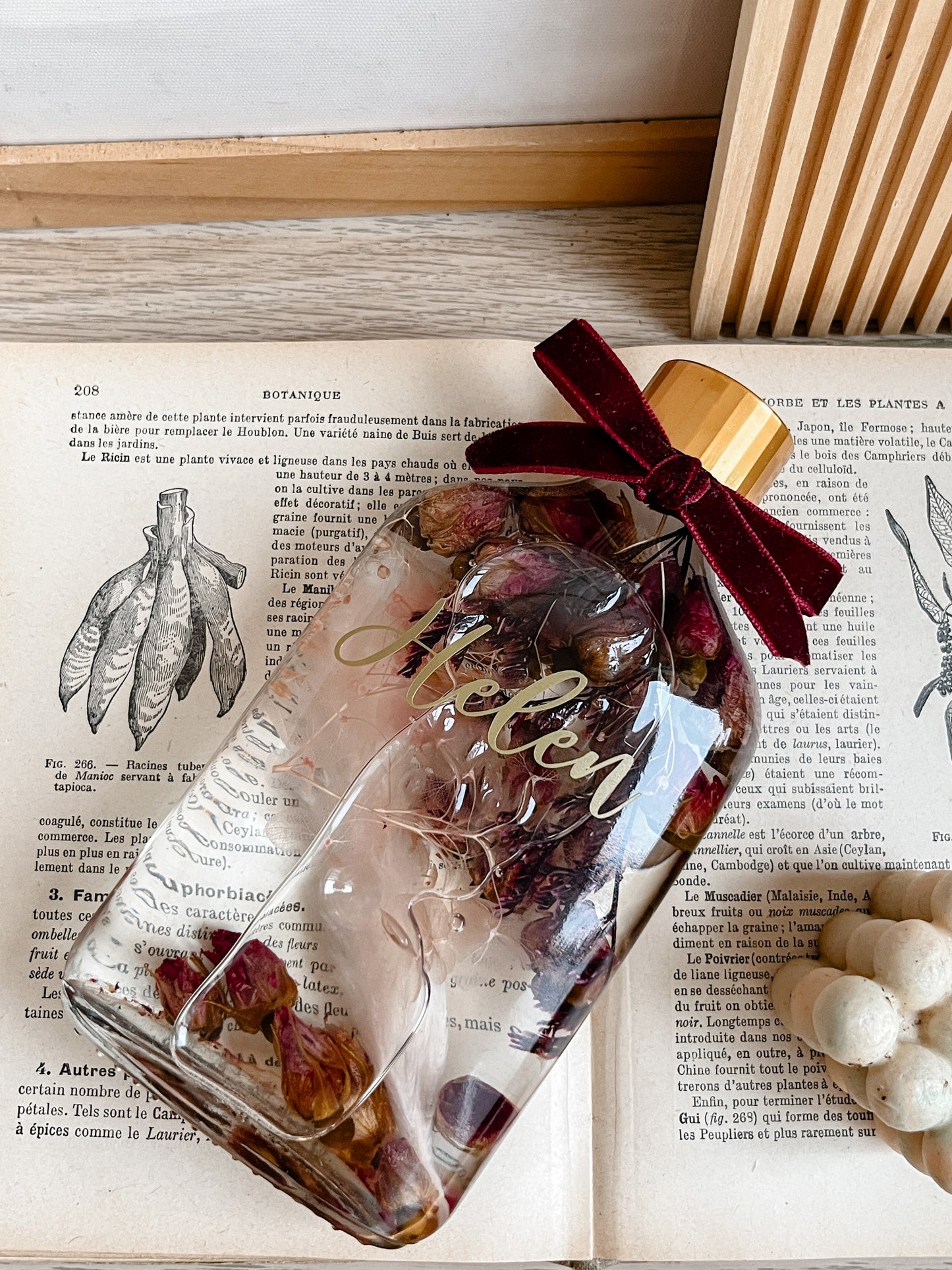 LED Light Bottle #6 - Melrose Charm