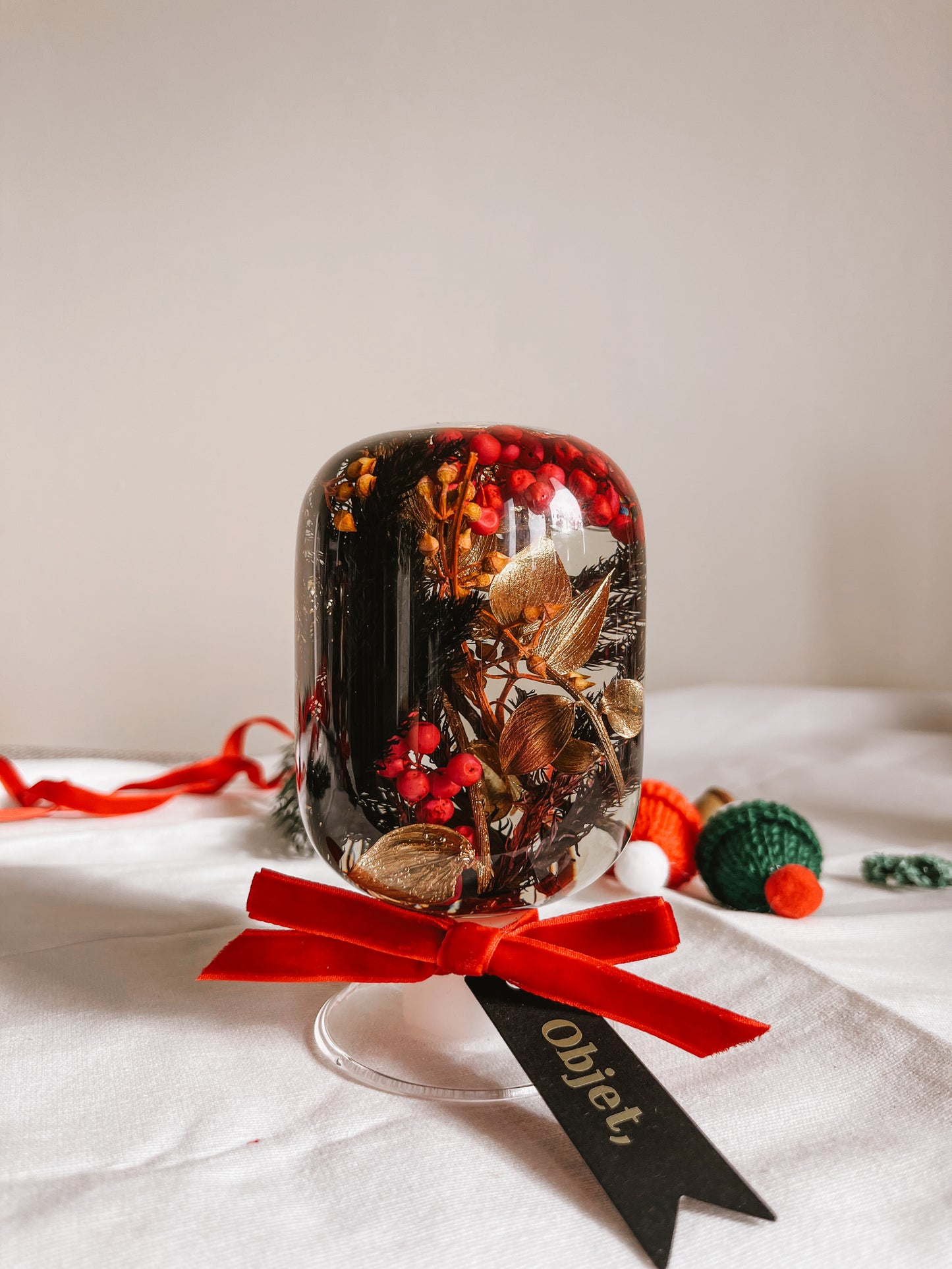 Crystal Ball #8 - Merry Christmas