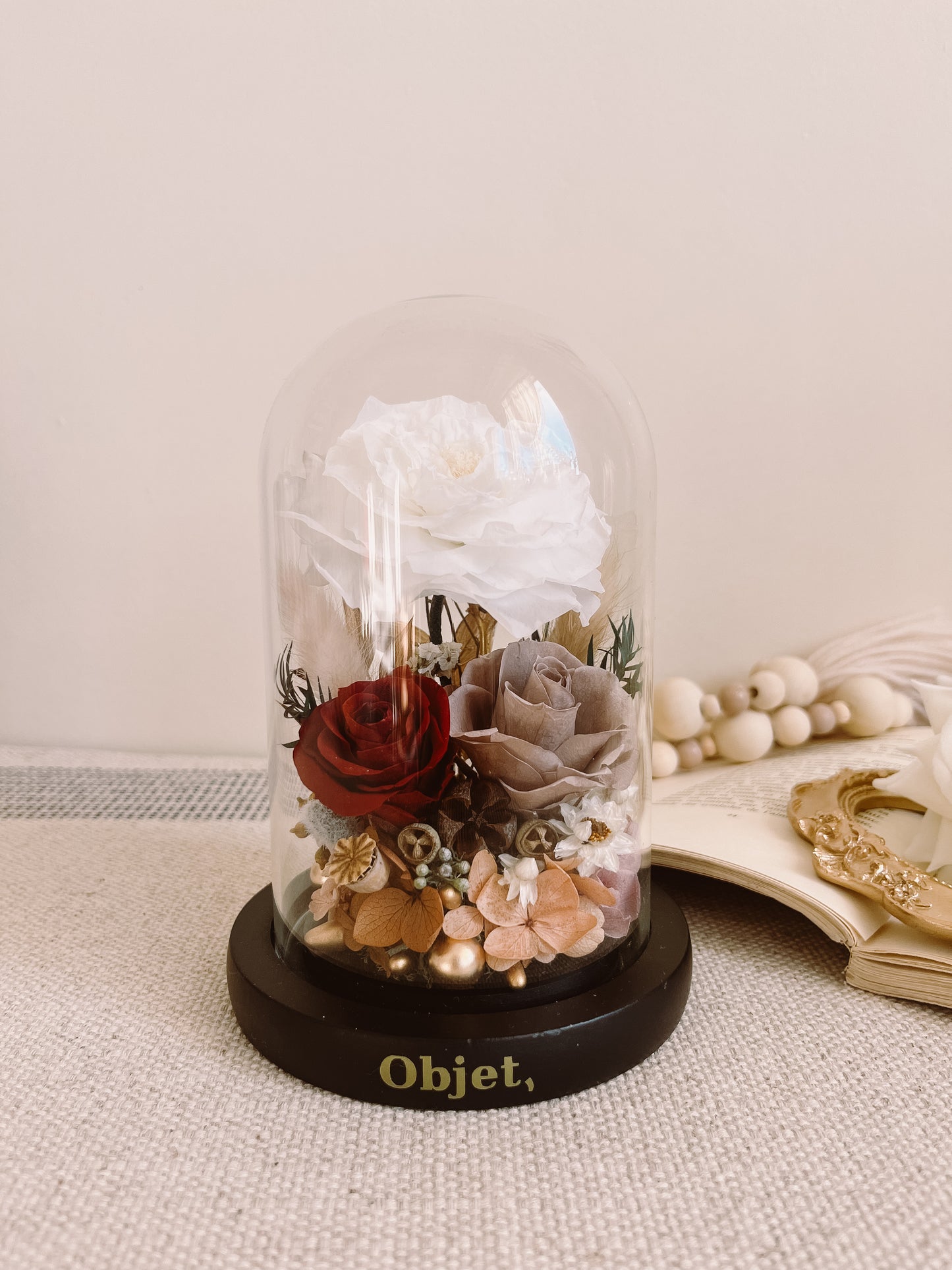 Preserved flower Glass Dome #19 - Damask Royal