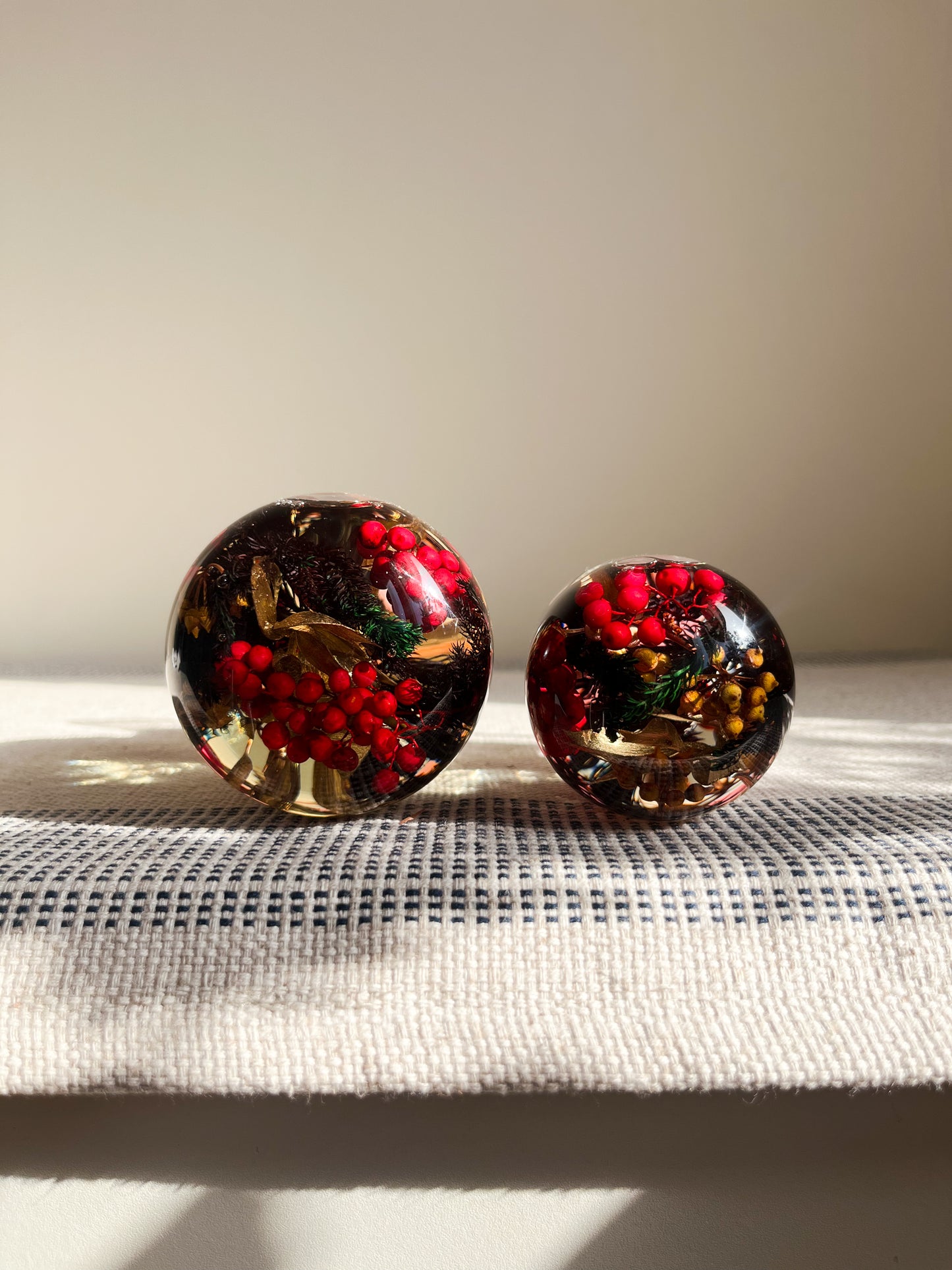 Crystal Ball #8 - Merry Christmas