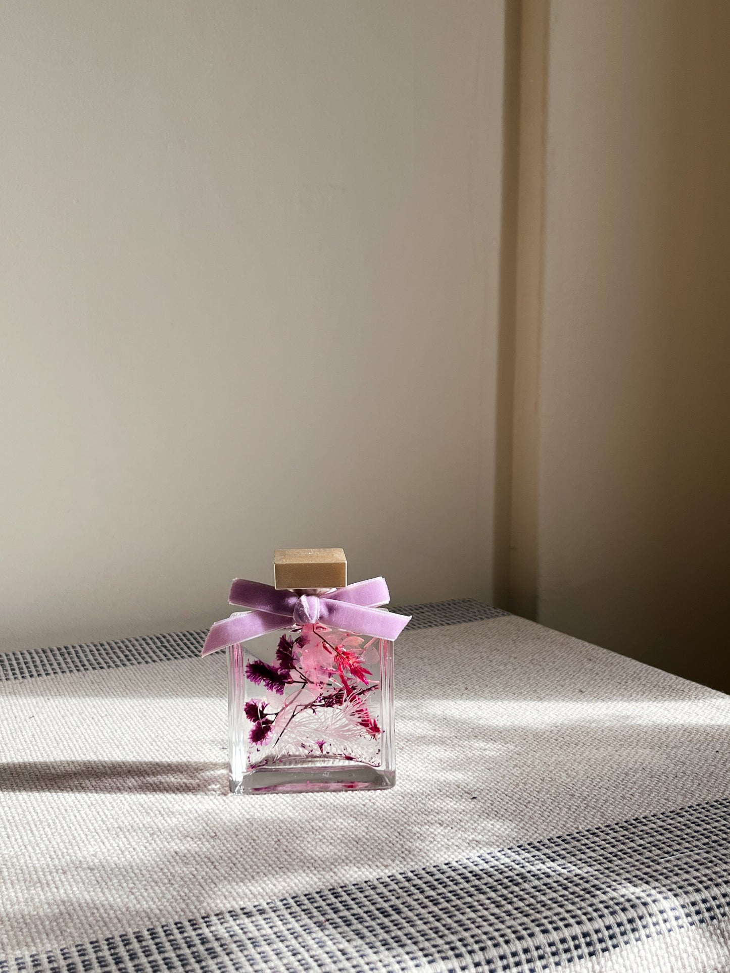 Mini #6 - Amethyst Glow